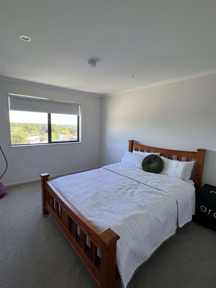 98 Matairangi Avenue Totara Heights_10