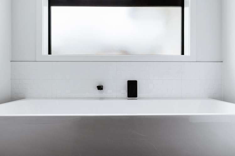 42 Maunganamu Drive Wharewaka_12