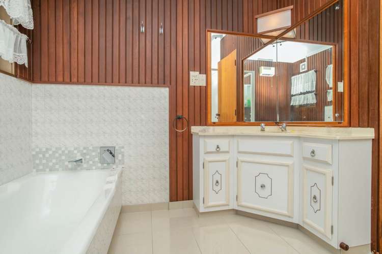 87d Lancaster Road Beach Haven_9