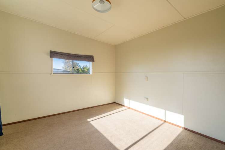 8 Newcastle Street Riversdale_13