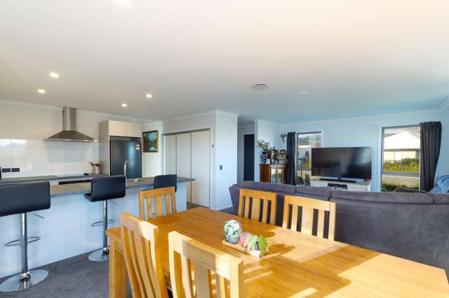 1 Carmine Crescent Richmond_4