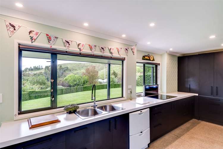 813 Seafield Road Puketapu_3