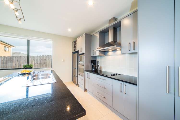 17 Gordon Stanley Drive Massey_7