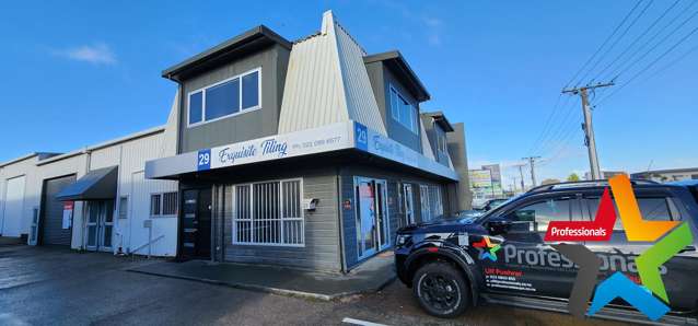 Great Value Corner Office/ Retail in Tauhara