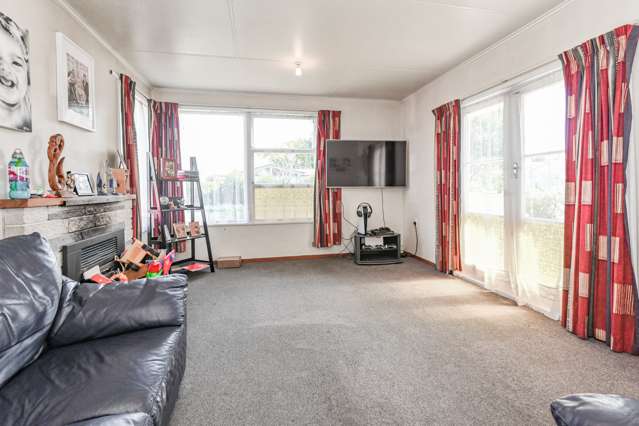 14 Deal Crescent Flaxmere_1