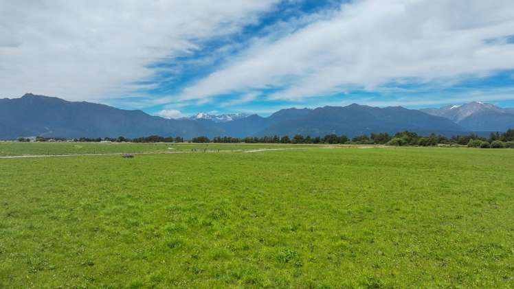612 Wanganui Flat Road Harihari_39