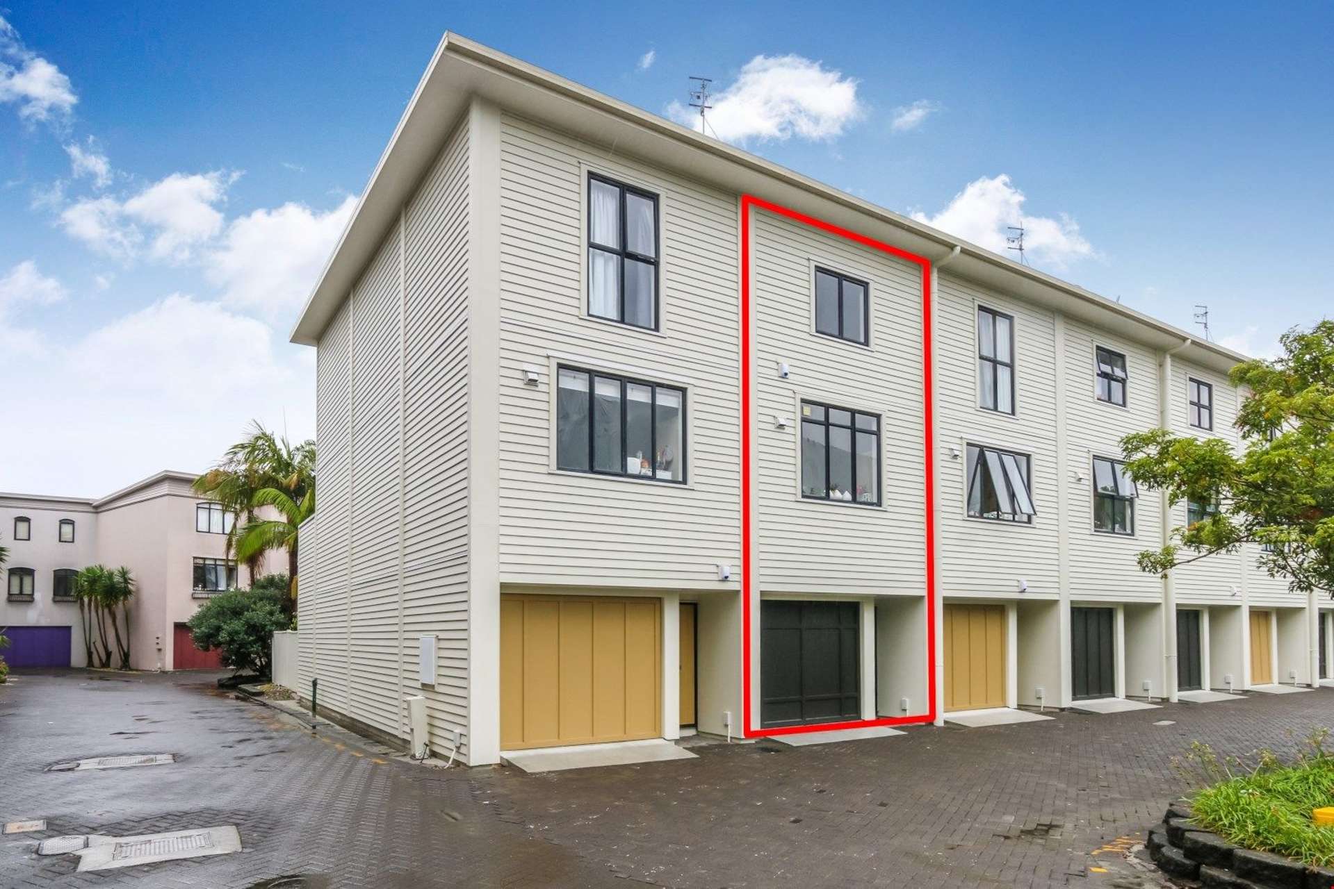 31/17 Lyon Avenue Mount Albert_0