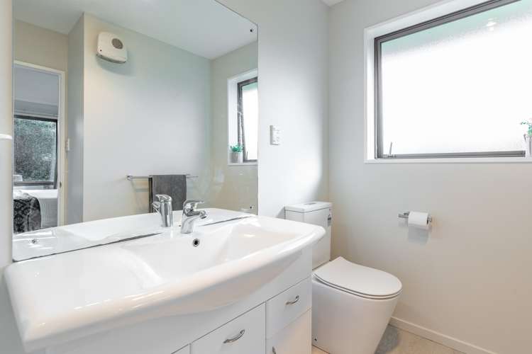 9 Stanwood Grove Darfield_11