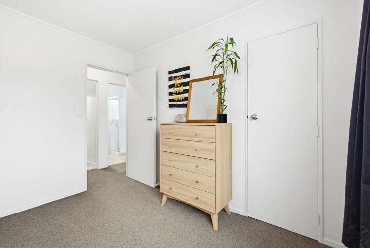 1/17 Atherfold Crescent Greenmeadows_11