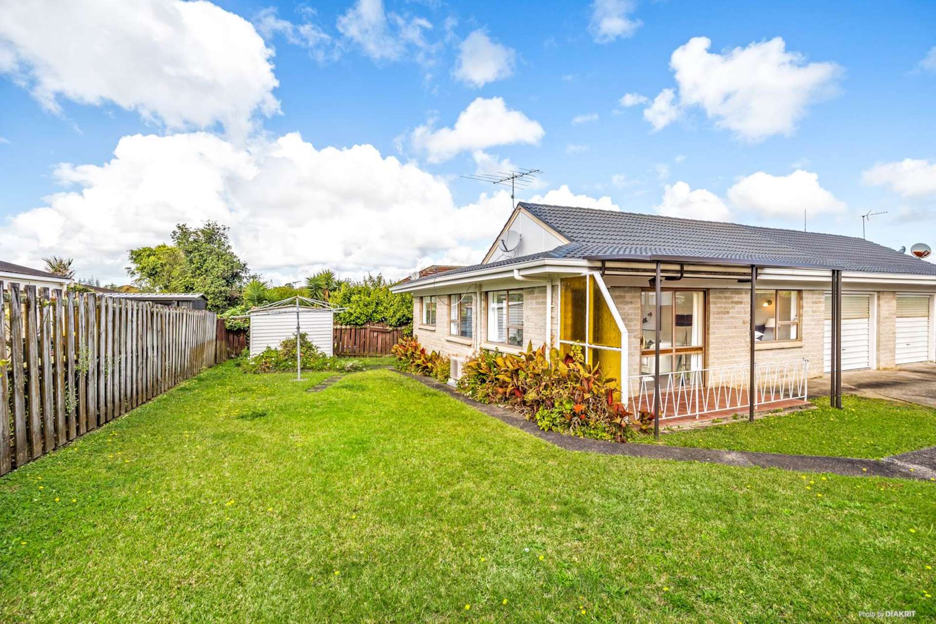 2/50 Luton Avenue Sunnyhills_0