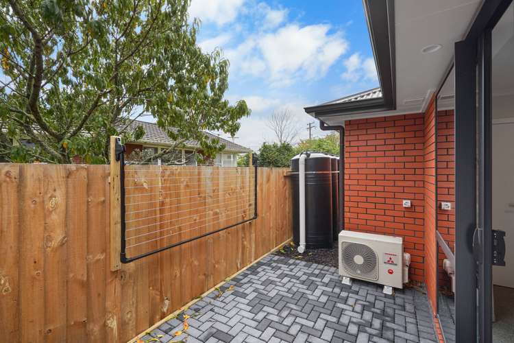 3/165 Knighton Road Hillcrest_8