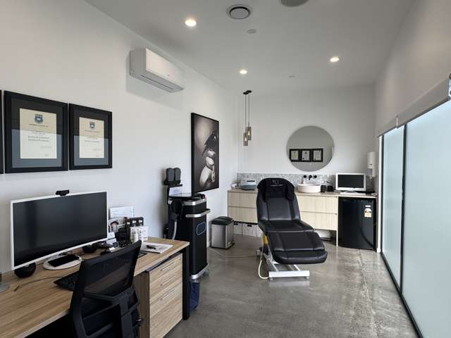 G01/10 and 12 St Marks Road Remuera_4