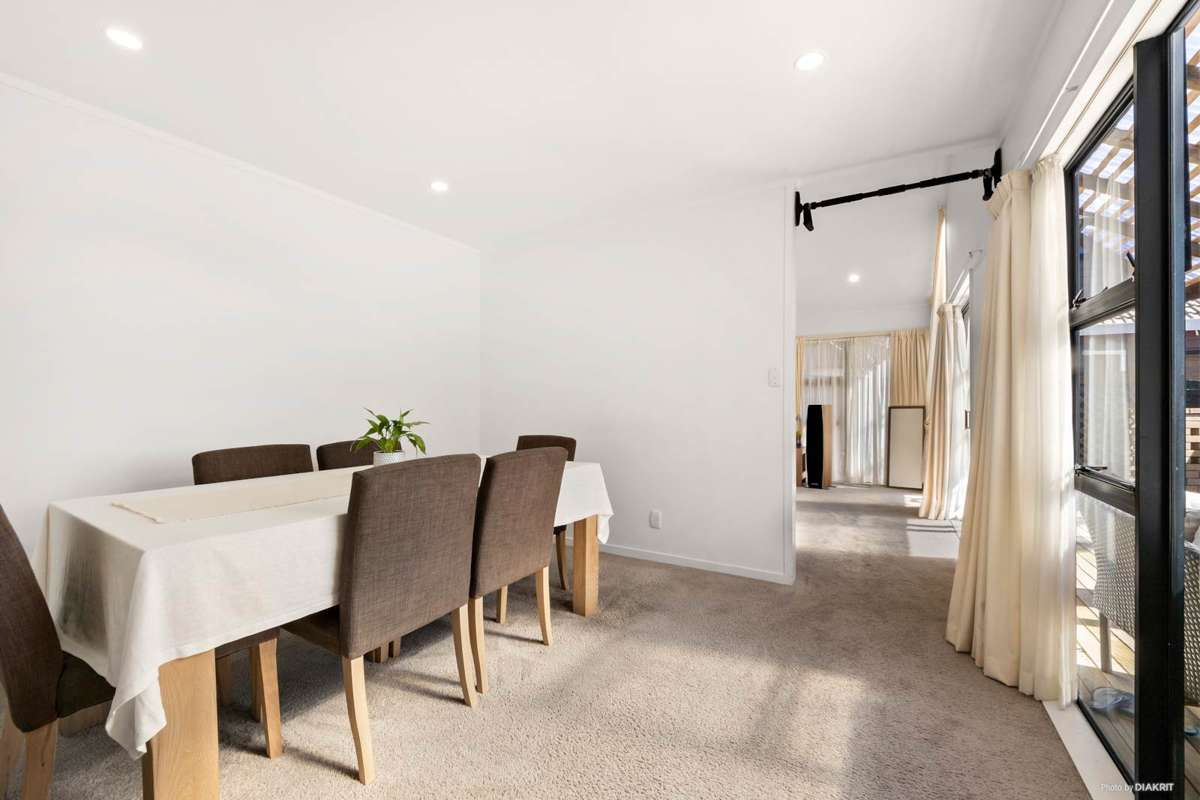 31 Kingshaven Close_3