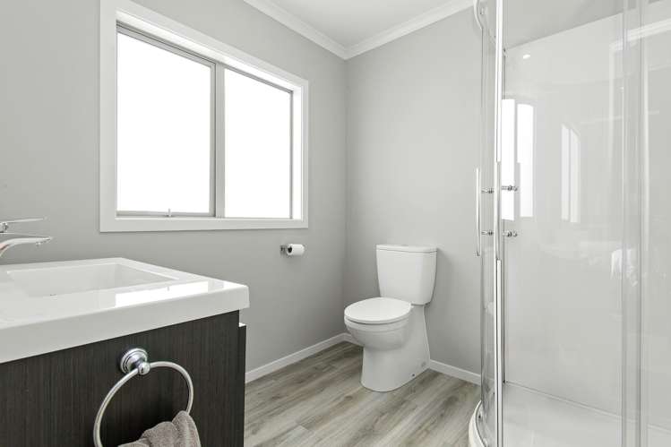 7 Barry Groucott Grove Wainuiomata_13