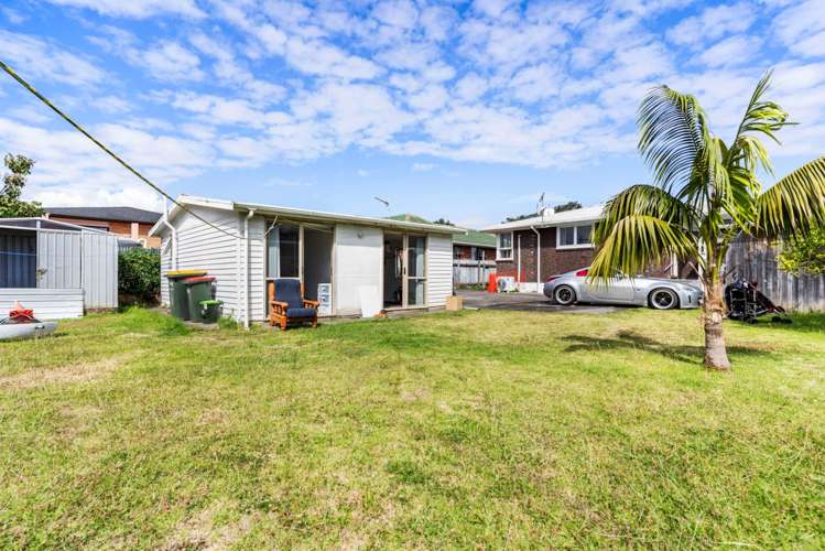 525 Massey Road Mangere_13