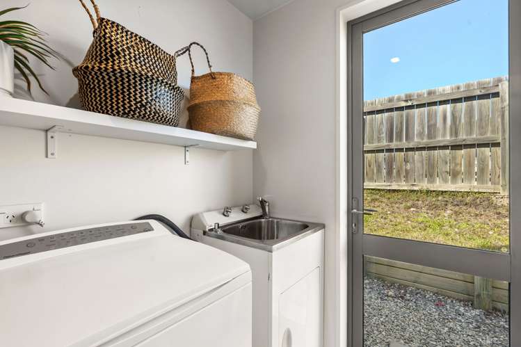 347 Aubrey Road Wanaka_13