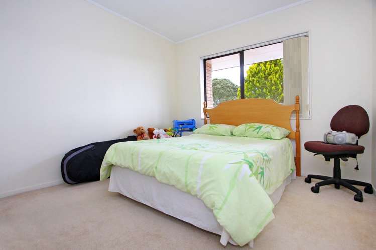 17 Dennis Avenue Hillpark_7