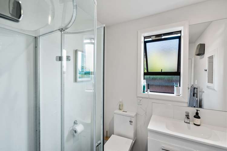 26 Charlesworth Street Woolston_12