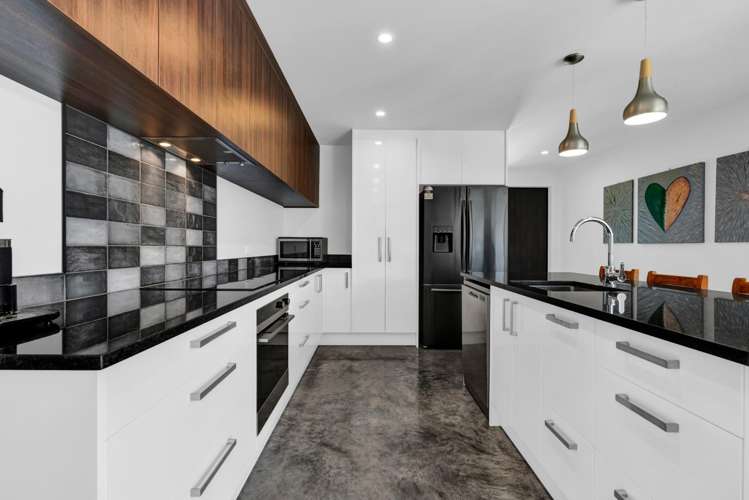 44 Aratapu Street Waitara_5