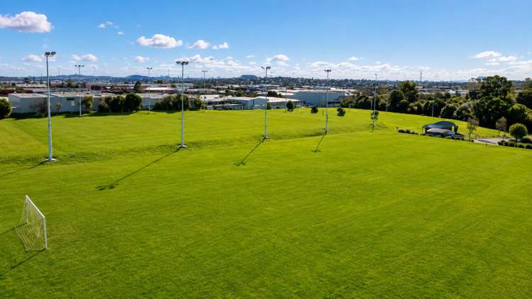 98/7 Kelvin Hart Drive East Tamaki_24