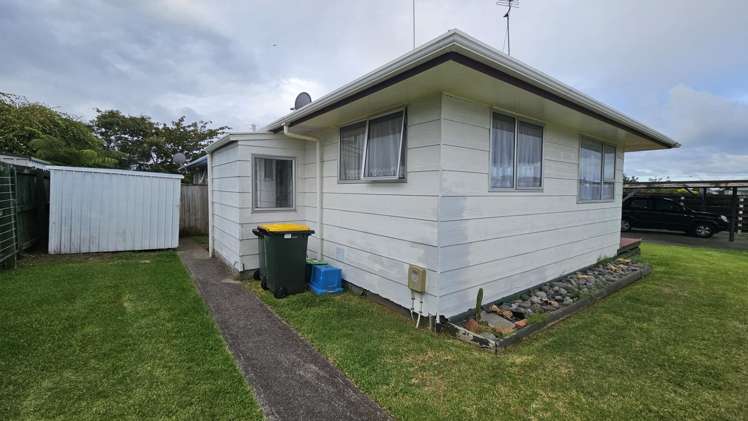 6 Glamis Avenue Bell Block_14