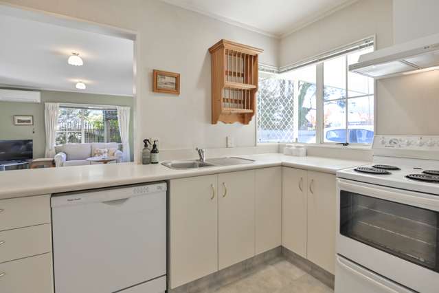 2/612 Queen Street St Leonards_1