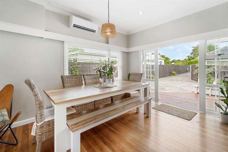 2/118 East Coast Road Forrest Hill_7