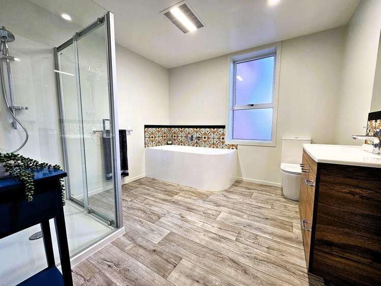 11 Rata Street Kaka Point_21