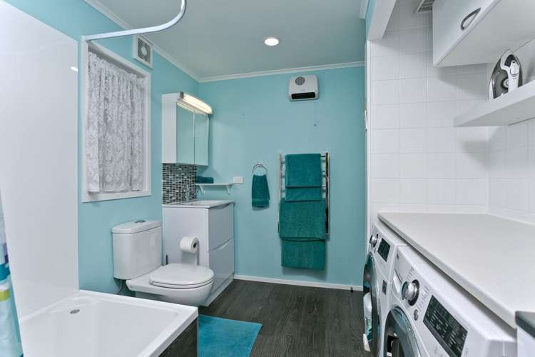 2/8 Abbeygate Street Birkdale_13