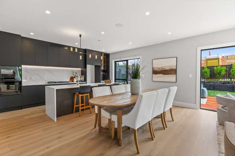 13 Fallowdown Street Wainui_11