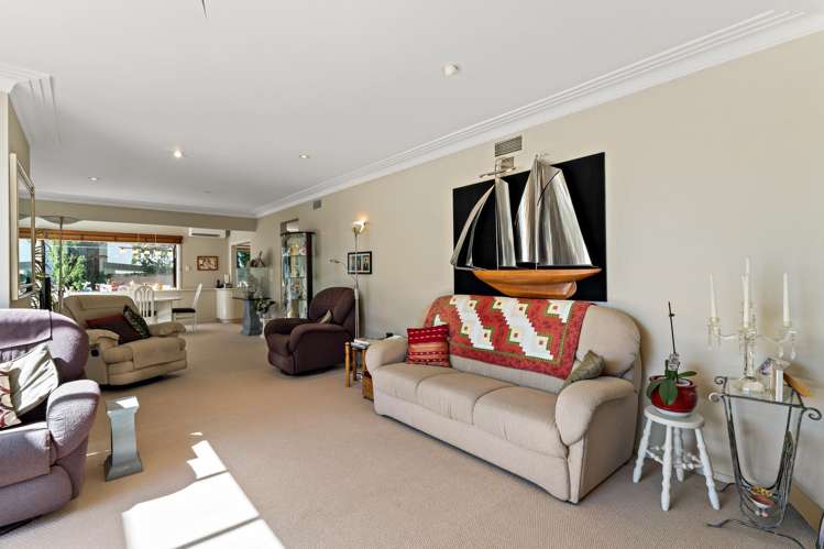 15 Marau Crescent Mission Bay_8