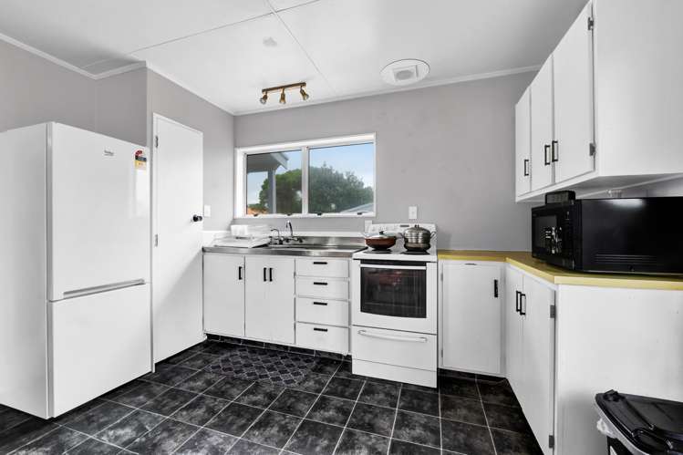 11 Manuka Place Hawera_4