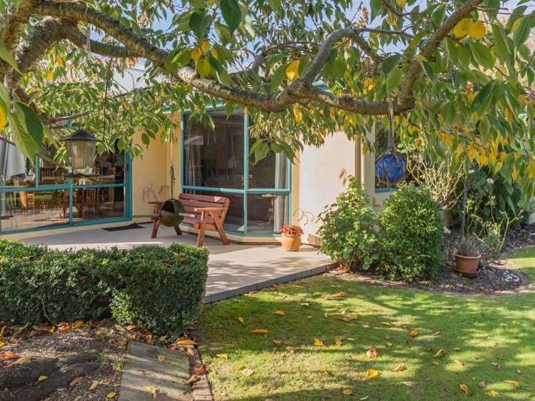 10 Ardilea Avenue Stoke_3