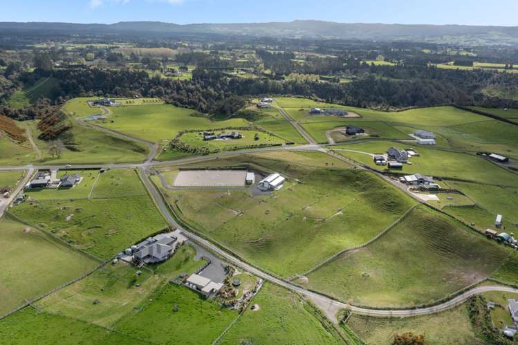 16 Betty May Drive Pyes Pa_20