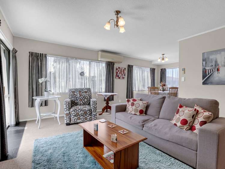 19A Coronation Road_4