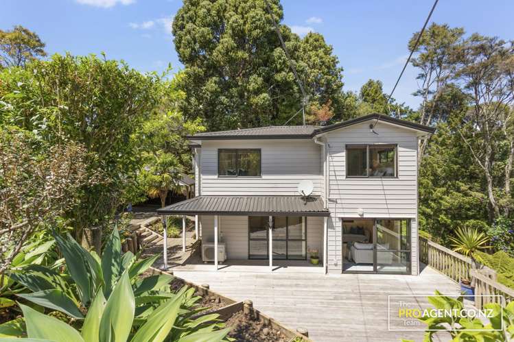 352 Huia Road_2