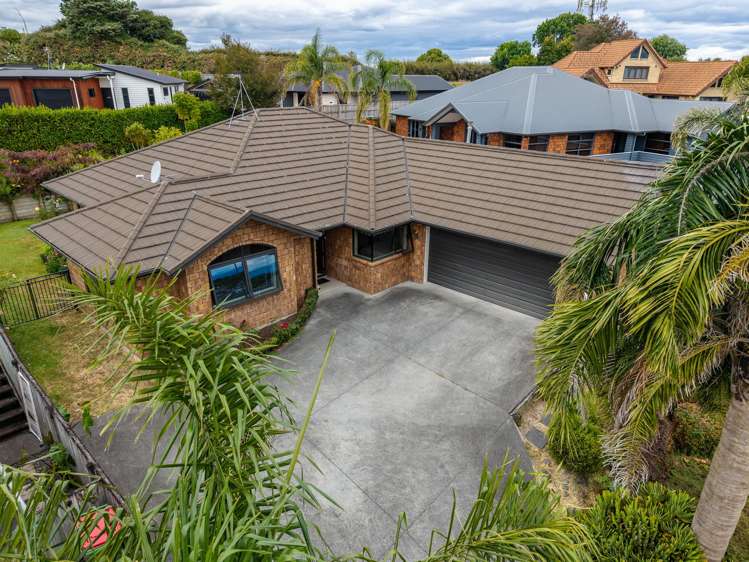 41 Heathfield Avenue Huntington_15