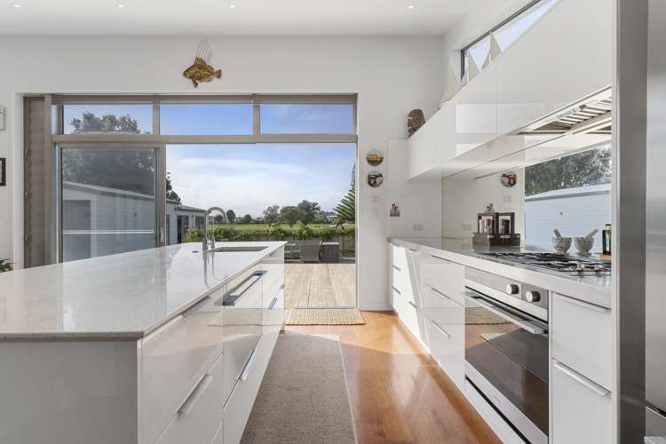 140 Kiwi Road Whangamata_10