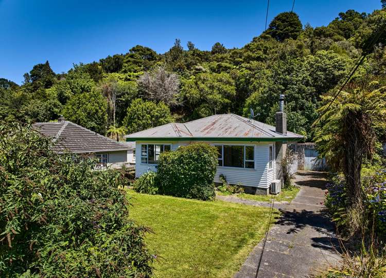65 Hair Street Wainuiomata_14