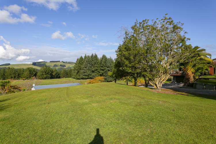 4/864 Whangamata Road Kinloch_6