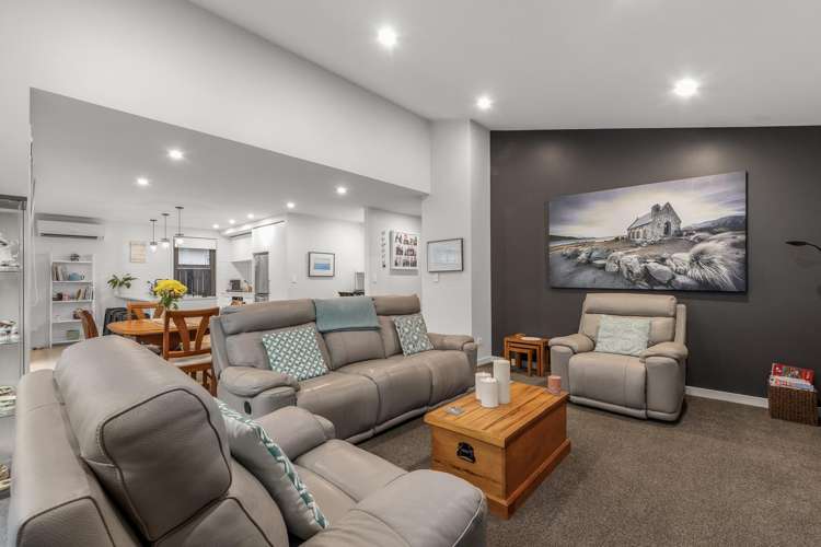 57 St Pauls Drive Brookfield_8