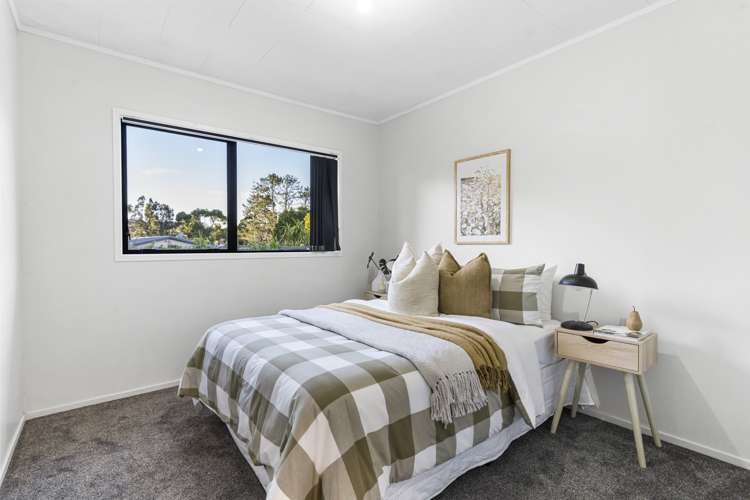 4 Lowell Place Massey_10