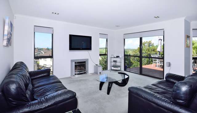 99 Alec Craig Way Gulf Harbour_4