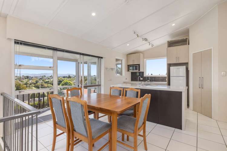 358 Ngatai Road Bellevue_5