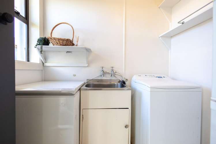 5 West Drive Hokitika_16