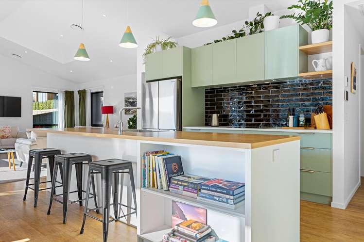 14 Carex Rise Cracroft_10