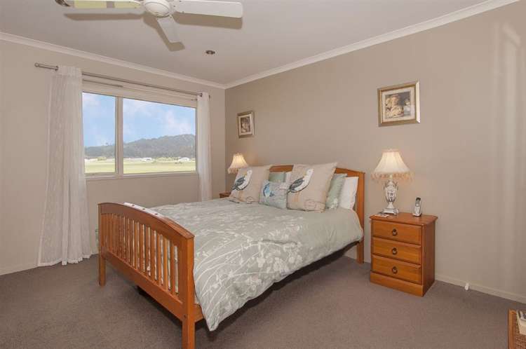 7 Yankee Lane Whitianga_12