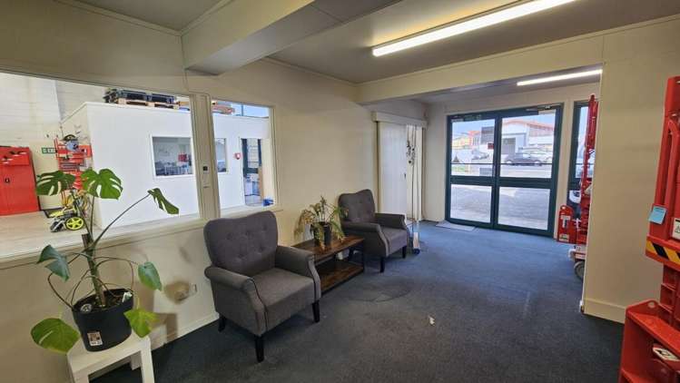 8 Botha Road Penrose_7