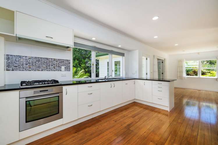 305 Waipapa Road_2