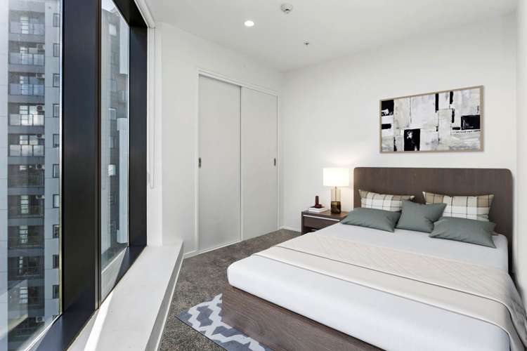 1304/18 Saint Martins Lane Grafton_5